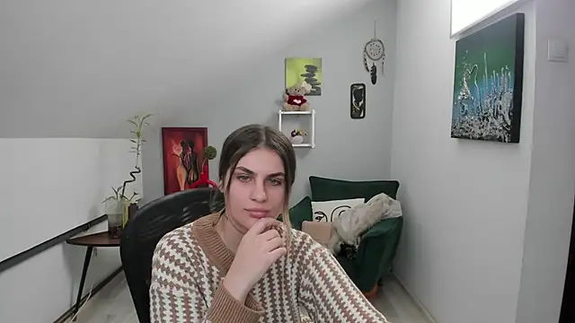 SarahOwenn online show from November 2025 02:52:02 PM