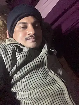 Saxymood1111 online show from January 2026 08:43:01 PM