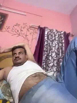 Saxymood1111 online show from April 2026 07:58:02 PM