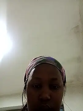 chubbyT01 online show from January 2026 05:18:01 PM