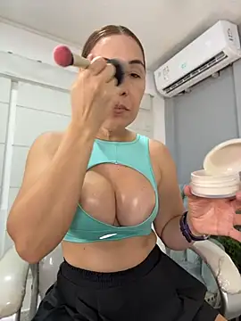 AnnaJaimes online show from May 2026 11:56:01 PM