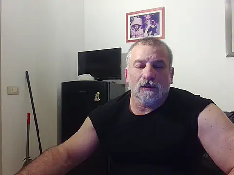 Mauro7788 online show from April 2026 10:18:02 PM