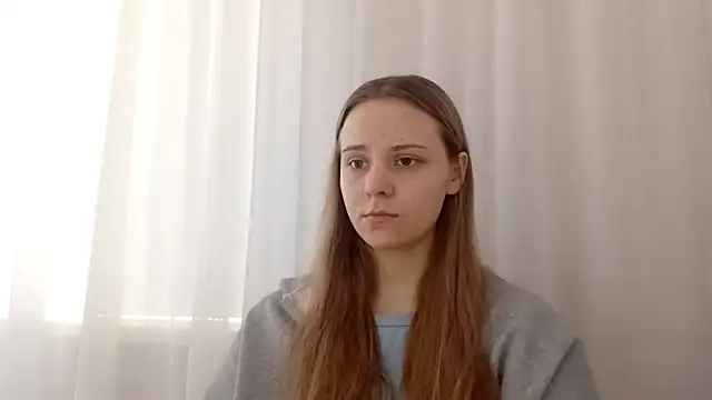 Snapshot of CrackShirker chatting on February 2026 06:23:01 AM CrackShirker online show from February 2026 06:23:01 AM