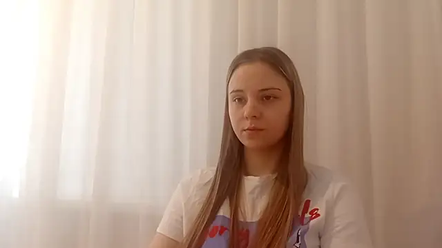 Snapshot of CrackShirker chatting on April 2026 09:24:02 AM CrackShirker online show from April 2026 09:24:02 AM