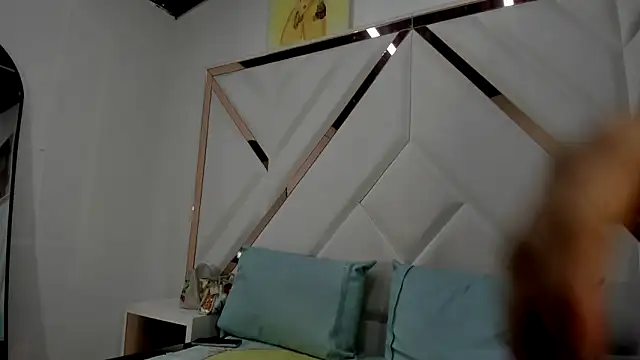 Snapshot of Valeria_gil_ chatting on May 2026 03:35:01 AM Valeria gil online show from May 2026 03:35:01 AM