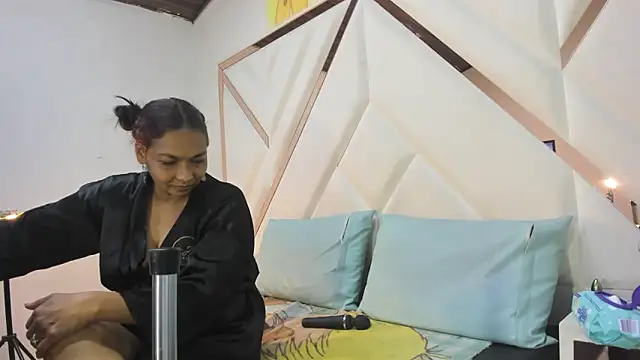 Snapshot of Valeria_gil_ chatting on June 2026 09:11:01 AM Valeria gil online show from June 2026 09:11:01 AM