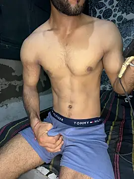 Fitboy07 online show from June 2026 11:05:01 PM