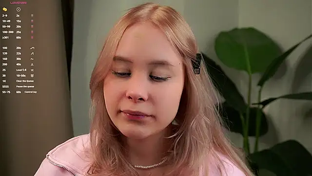 AunclreaVache online show from March 2026 11:05:01 AM