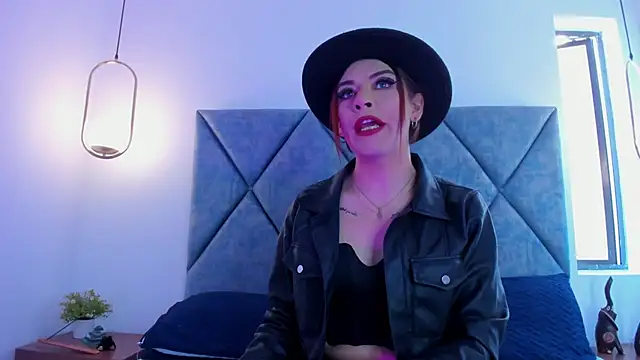 Lilith Zamara  online show from December 2025 02:44:01 PM