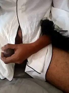 Blackeduncut online show from April 2026 01:29:02 AM