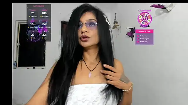 Snapshot of sweetCatallina chatting on June 2026 11:38:01 AM sweetCatallina online show from June 2026 11:38:01 AM