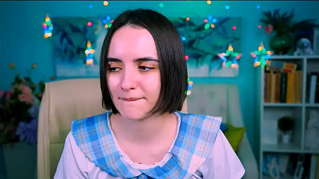 KateWillows online show from April 2026 04:26:01 AM