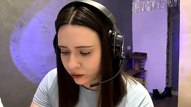 AngeliqueSulima online show from December 2025 02:34:02 PM