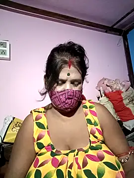 Snapshot of me-pari-hu chatting on May 2026 05:39:01 PM me-pari-hu online show from May 2026 05:39:01 PM