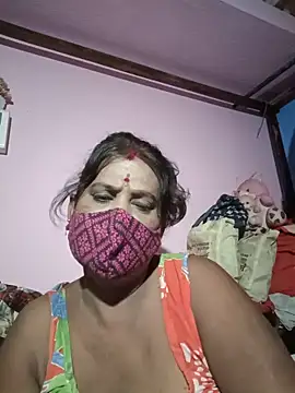 Snapshot of me-pari-hu chatting on June 2026 06:08:02 PM me-pari-hu online show from June 2026 06:08:02 PM