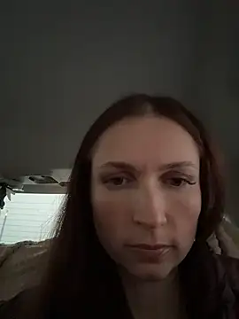 ZaraHill online show from December 2025 02:49:01 AM