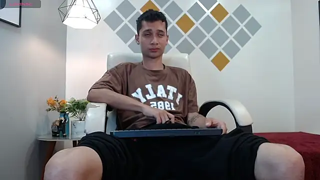 LucassSmith11 online show from March 2026 08:34:02 PM