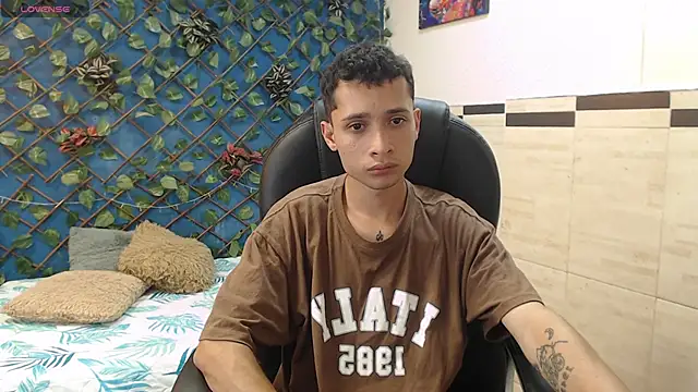 LucassSmith11 online show from March 2026 07:14:01 PM