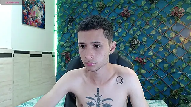 LucassSmith11 online show from April 2026 08:02:02 AM