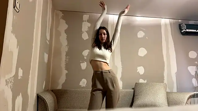 Snapshot of UnsentAle chatting on December 2025 07:13:02 AM UnsentAle online show from December 2025 07:13:02 AM