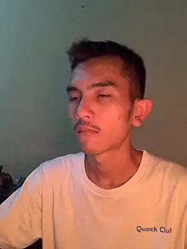 BoyPablo22 online show from December 2025 05:07:01 PM