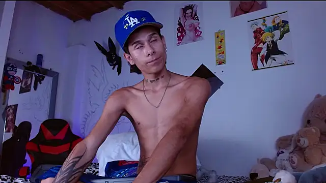 Jake beach  online show from April 2026 07:58:01 PM