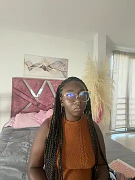 Snapshot of ZahhyGrey chatting on July 2026 09:17:02 PM ZahhyGrey online show from July 2026 09:17:02 PM