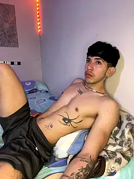 wil hot online show from December 2025 03:28:02 PM