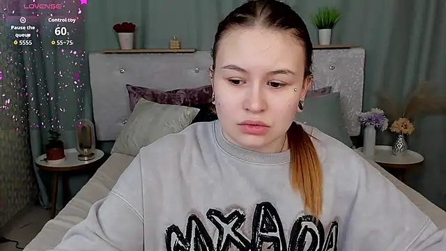 MilanaXHoney online show from March 2026 12:51:01 AM