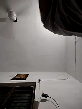 TwinklyBasket897 online show from December 2025 06:36:02 PM