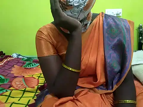 Snapshot of tamil_sumathi chatting on June 2026 05:08:01 AM tamil sumathi online show from June 2026 05:08:01 AM