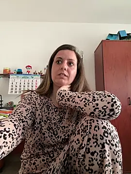 Sareyxon online show from April 2026 03:42:01 PM