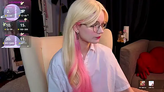 Kitty smalltits online show from January 2026 04:26:01 AM