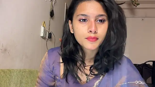 Piyyuu online show from April 2026 05:05:02 PM