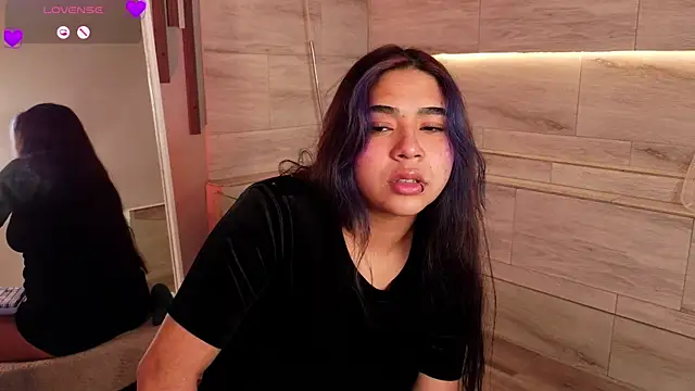 Mylarossi online show from April 2026 03:26:01 PM