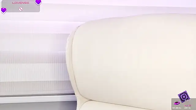 Mylarossi online show from April 2026 09:05:01 PM