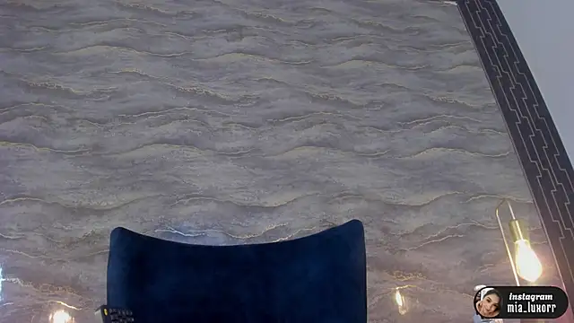 Mia Luxor online show from June 2026 12:05:02 PM