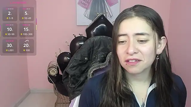 Keila x  online show from January 2026 01:13:01 PM