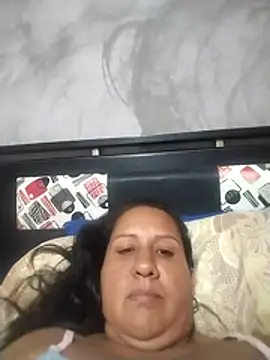 Snapshot of NenaCarters chatting on December 2025 09:29:02 AM NenaCarters online show from December 2025 09:29:02 AM