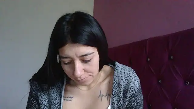 TaylorLove- online show from December 2025 11:50:01 AM