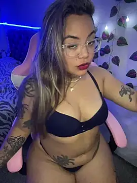 Lindalatina2001 online show from March 2026 02:14:02 AM