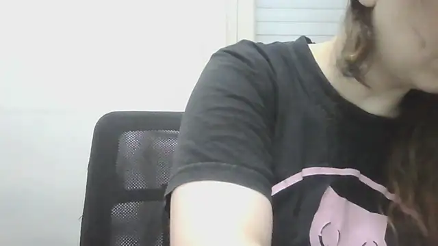 Darkytah online show from January 2026 07:49:02 PM