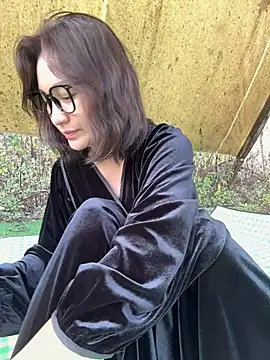 A-ZJunn online show from March 2026 07:49:01 AM