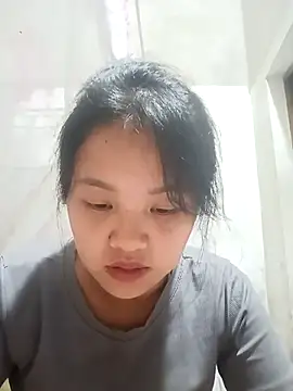 Pretty-haert online show from April 2026 03:57:01 PM