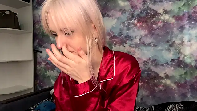 CelenFomes online show from March 2026 07:05:01 AM