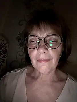 MichelleLove48 online show from March 2026 08:37:02 PM