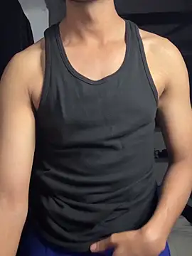 Snapshot of fitboy_xxx chatting on December 2025 06:36:01 PM fitboy xxx online show from December 2025 06:36:01 PM