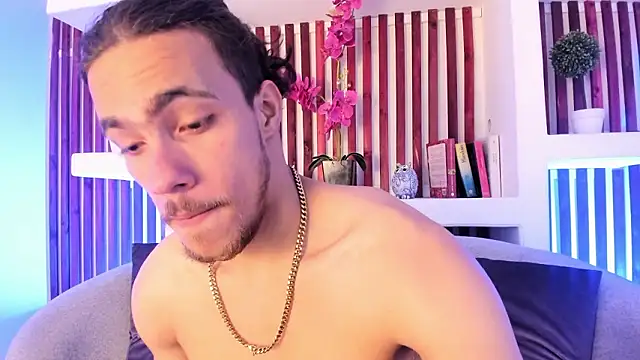 PatrickS25 online show from February 2026 05:37:02 AM