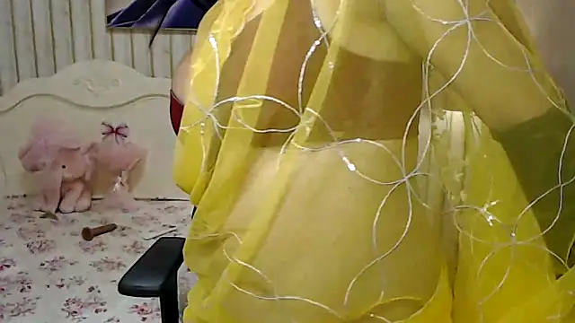 Snapshot of Ghost-04 chatting on March 2026 10:57:02 PM Ghost-04 online show from March 2026 10:57:02 PM