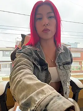 Scarlett firee online show from December 2025 04:12:02 PM